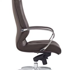 Кресло руководителя Бюрократ _AURA/BROWN коричневый в Краснокамске - krasnokamsk.mebel24.online | фото 2