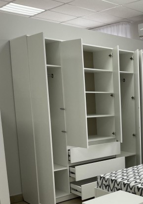 Шкаф 4-ств. с 3 ящиками "Бьянко" в Краснокамске - krasnokamsk.mebel24.online | фото 2